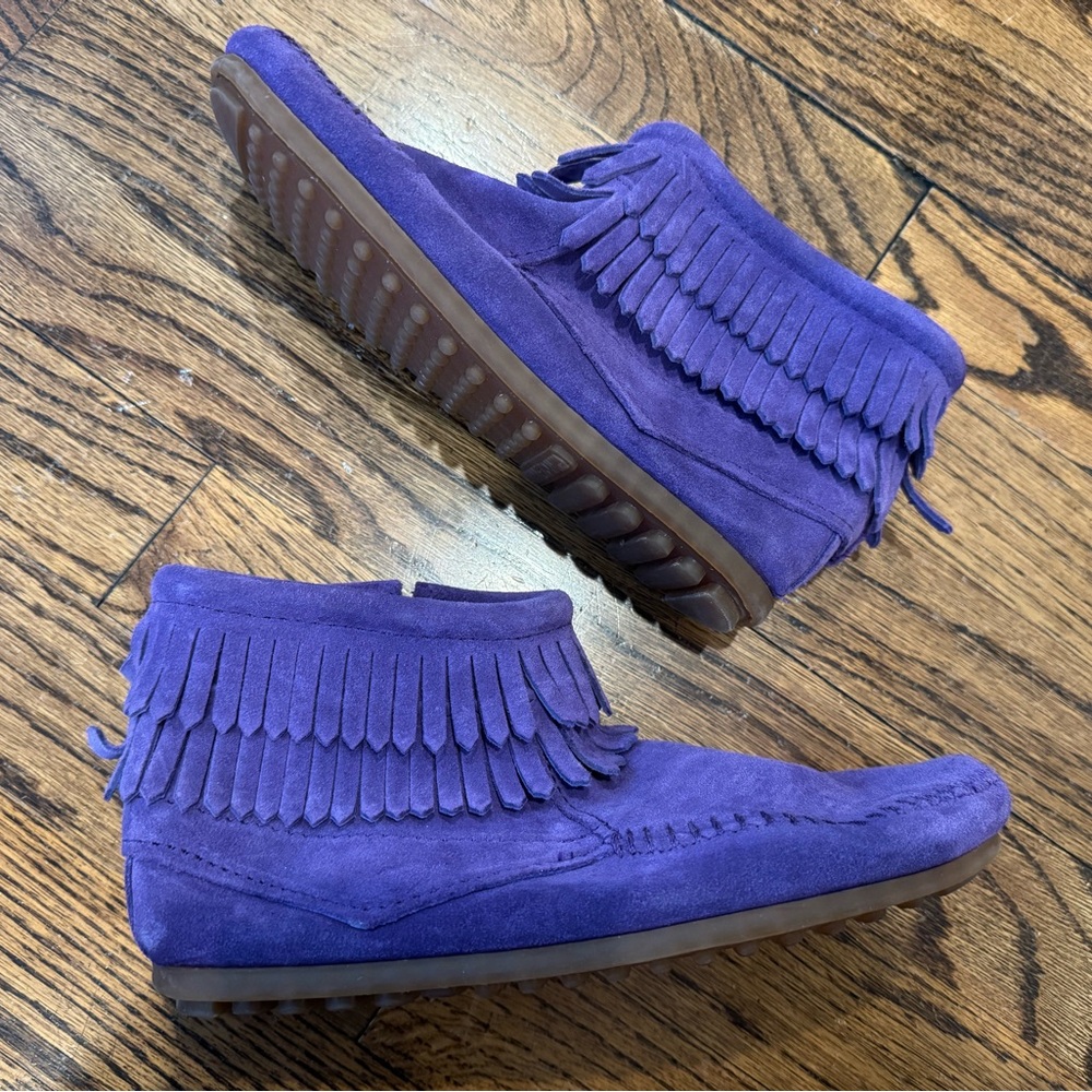 MINNETONKA Double Fringe Side Zip Moccasin Ankle Short Boot Purple Suede 3
